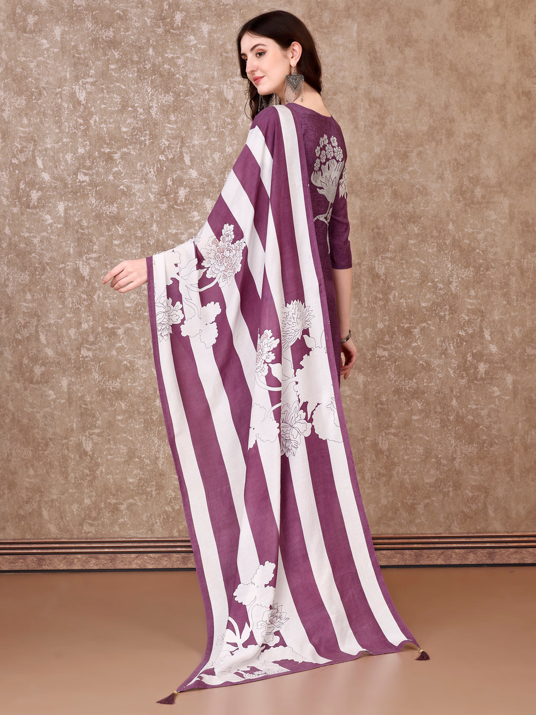 Hand Embroidered & Floral Printed Pure Silk Kurta With Pant & Dupatta, Lavender - Hiral Fashion