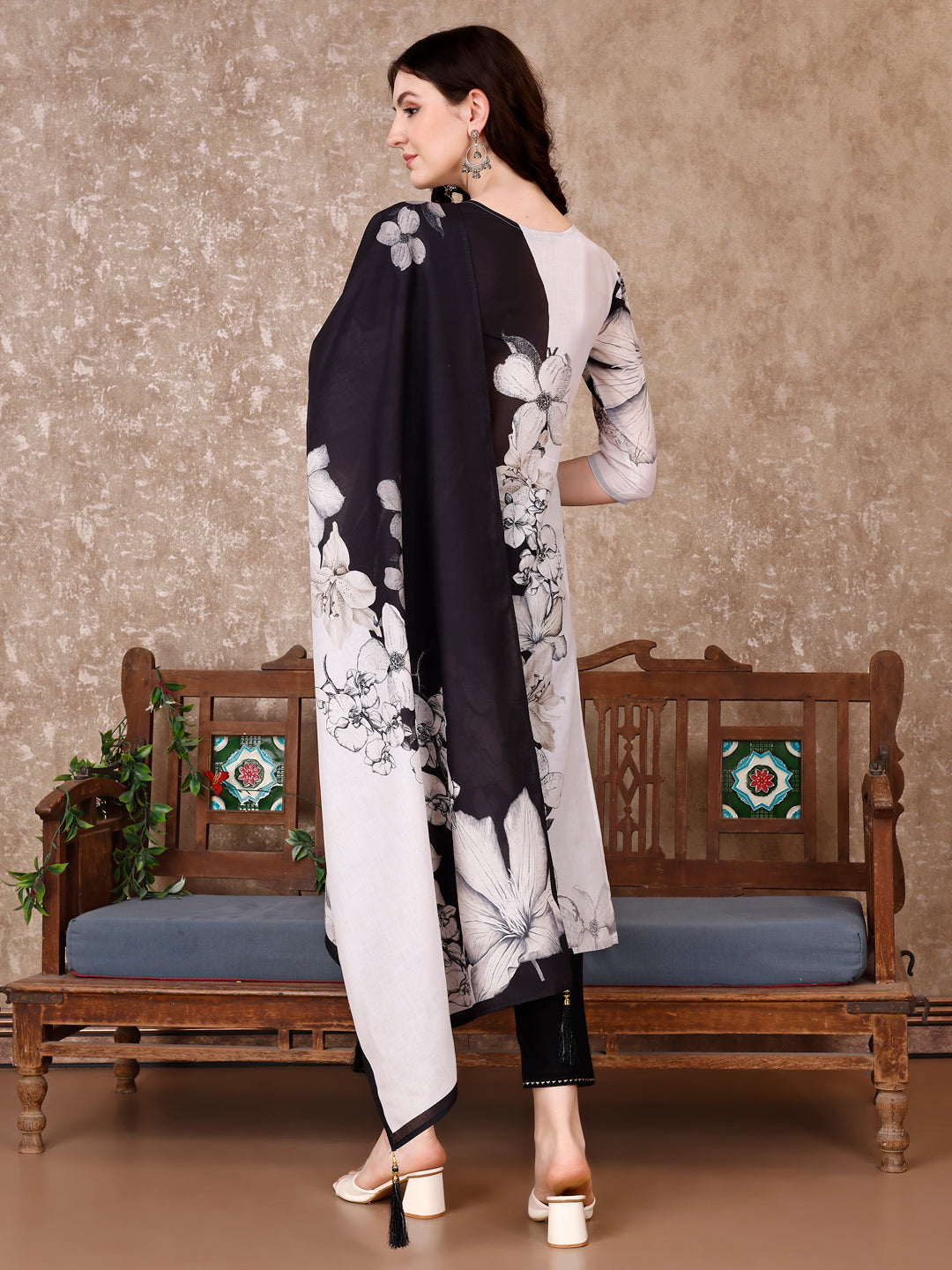 Embroidered & Floral Printed Kurta With Pant & Printed Dupatta Premium, Black - Hiral Fashion