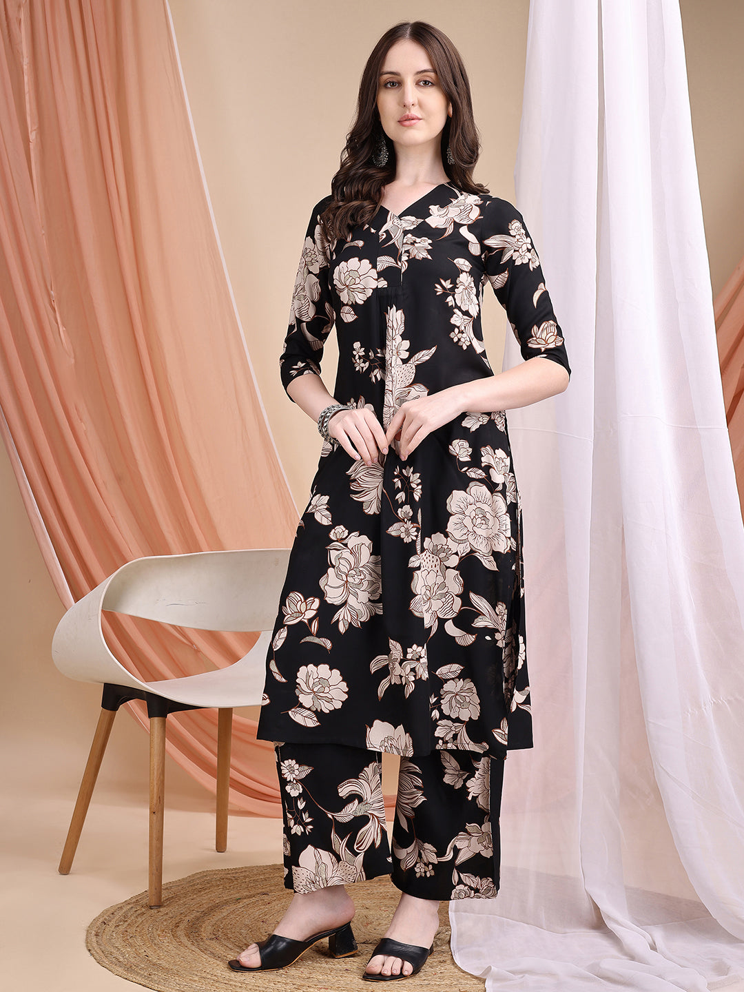 Floral Printed Kurta Set, Black - Hiral Fashion
