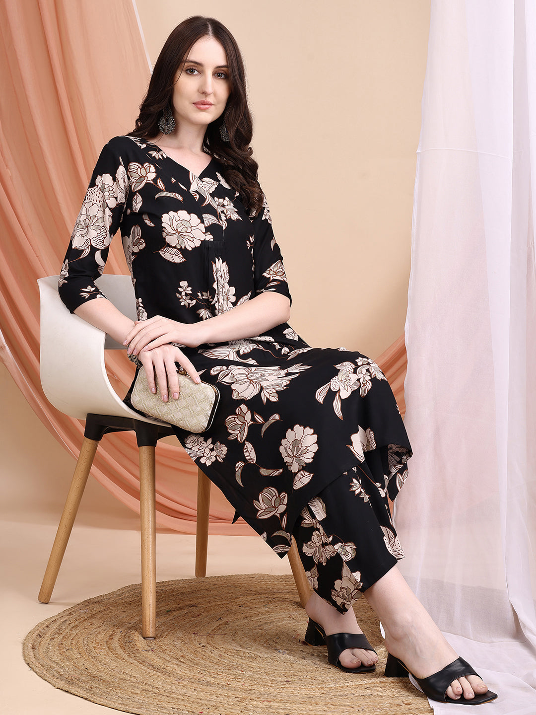 Floral Printed Kurta Set, Black - Hiral Fashion