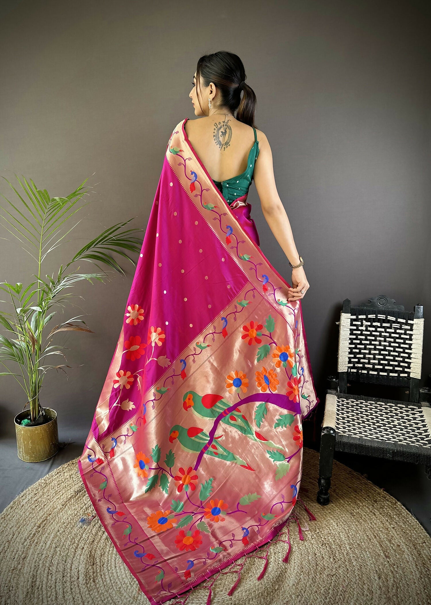 Joban Fashion Dark Pink Zari Woven Floral Motifs Soft Silk Paithani Silk Saree