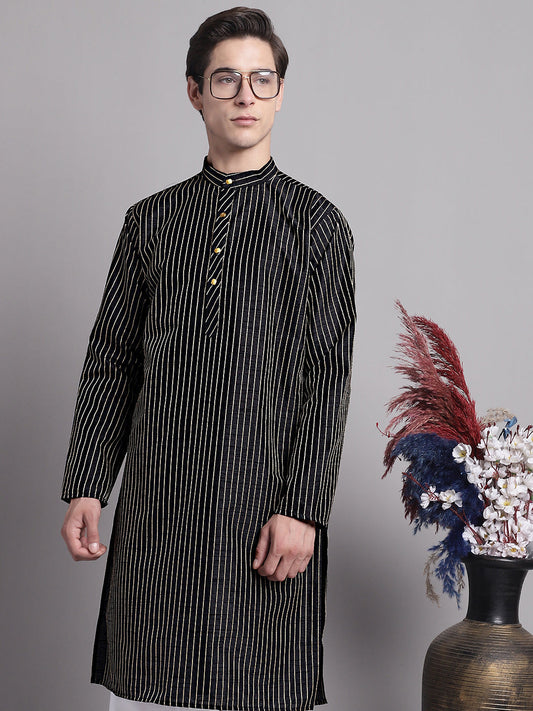 Jompers Men's Black Embroidered Design Kurta