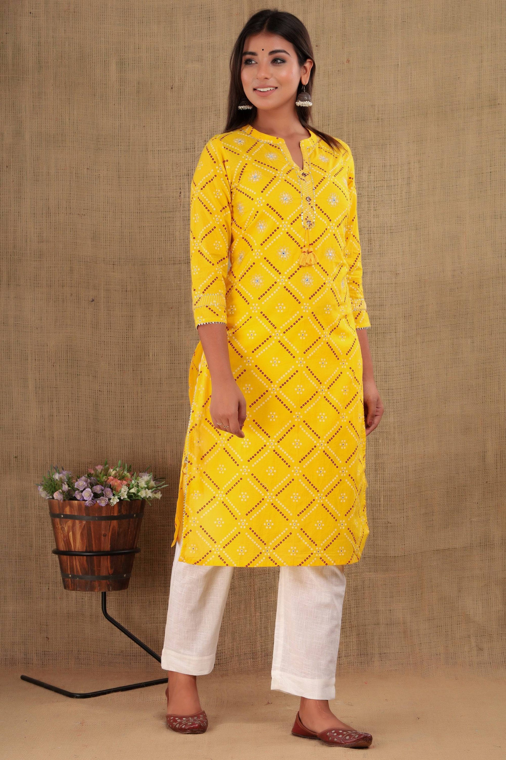 Kaajh Women's Yellow Bandhej Print Kurta Pant Set