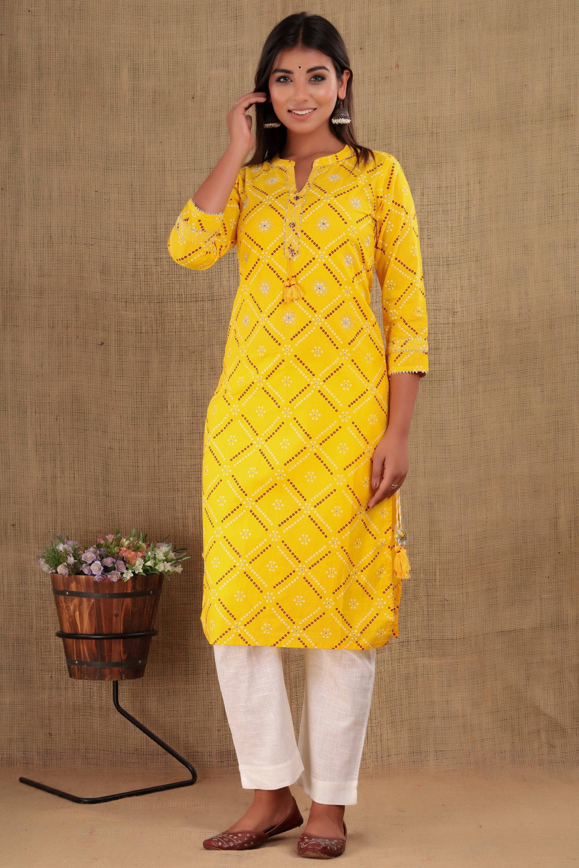 Kaajh Women's Yellow Bandhej Print Kurta Pant Set