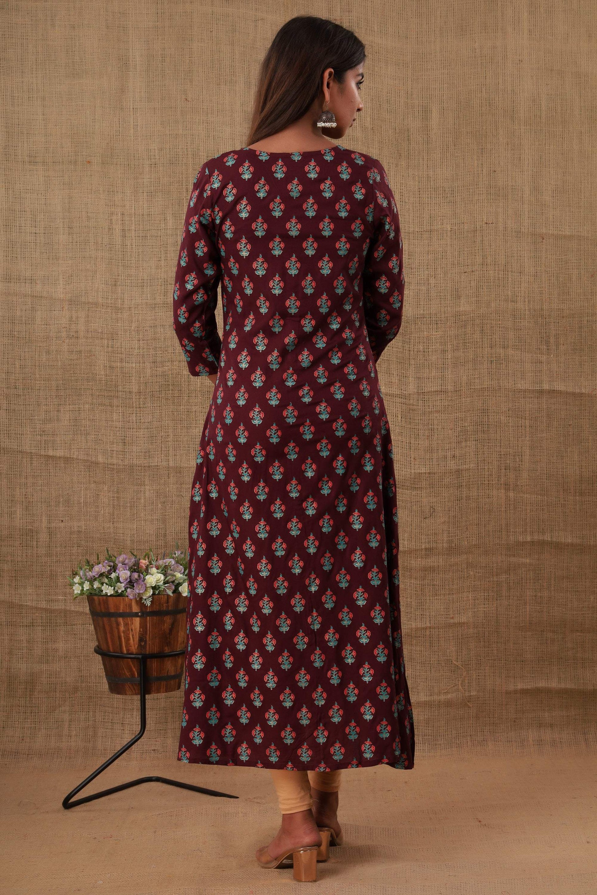 Kaajh Women's Purple Floral Print Kurta