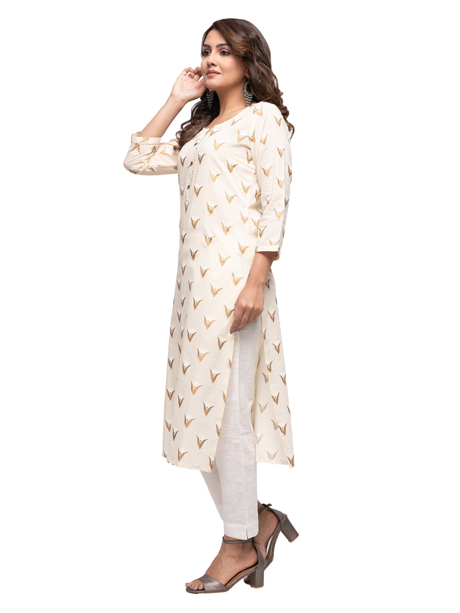 Kaajh Women's Off White Gold Print kurta