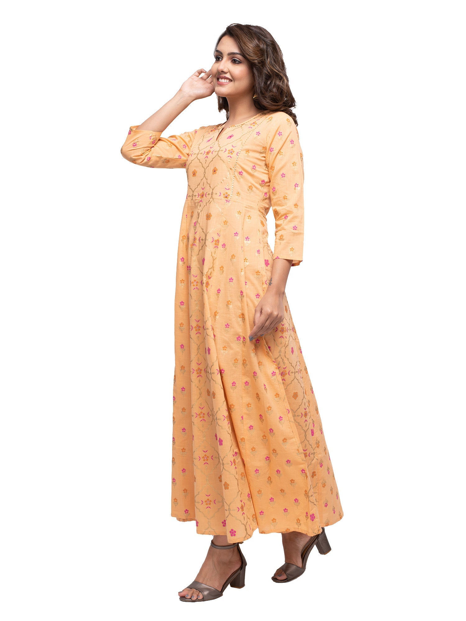 Kaajh Women's Orange Gold Print kurta
