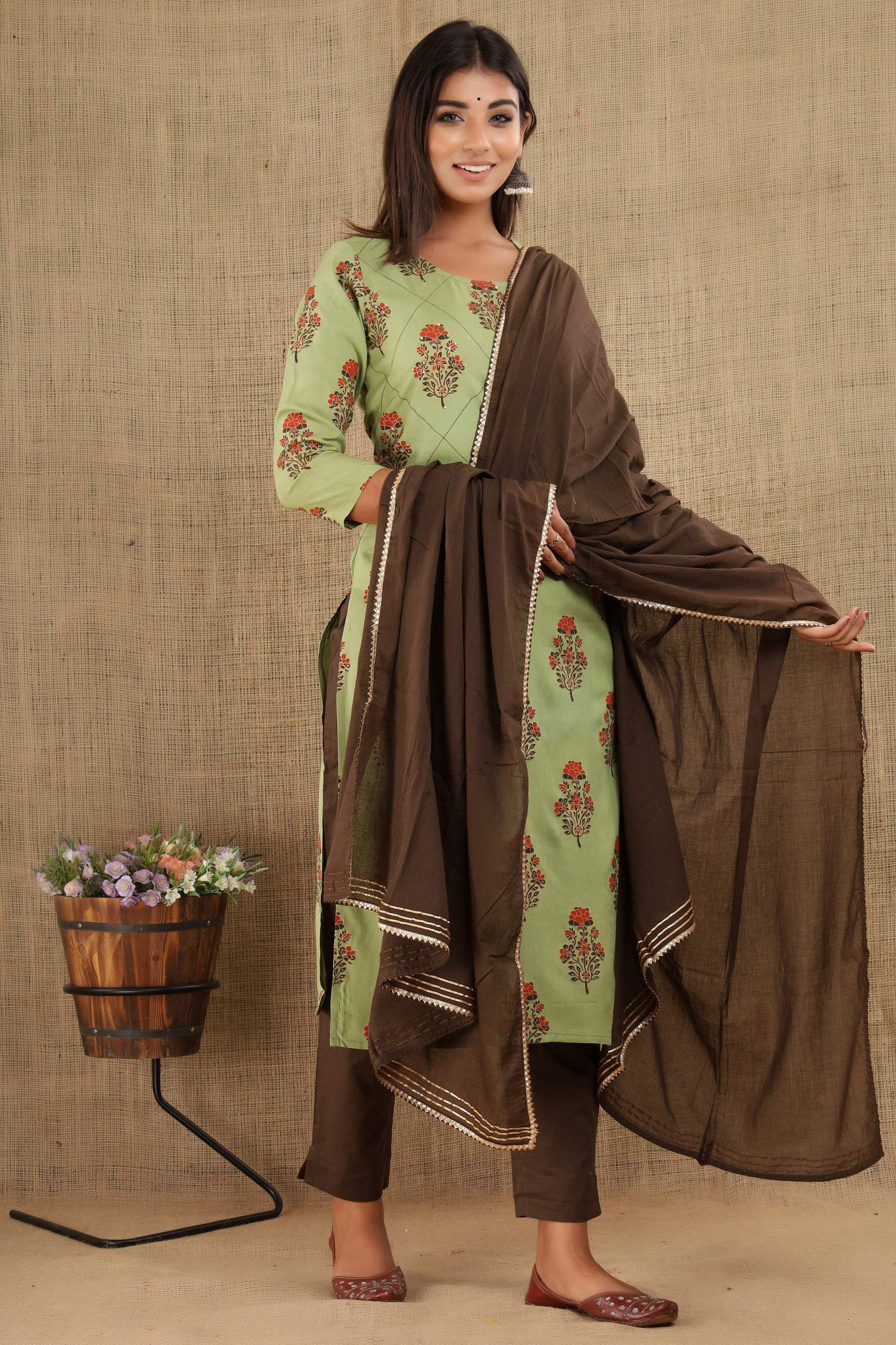 Kaajh Women's Green Brown Floral Print Suit Set