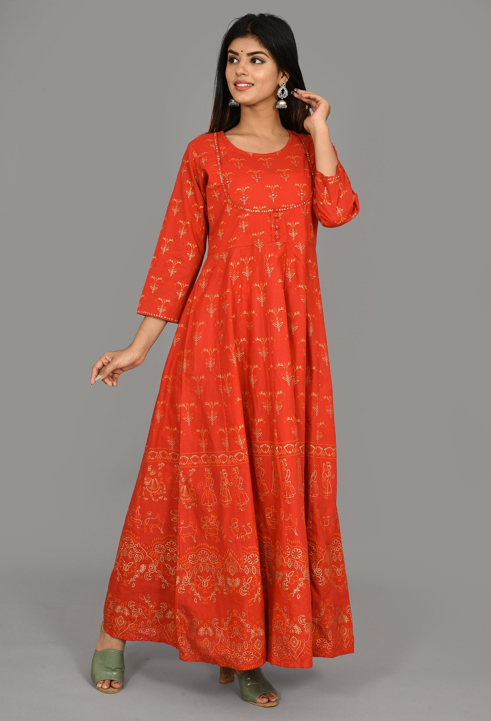 Kaajh Women's Red Gold Printed Kurta