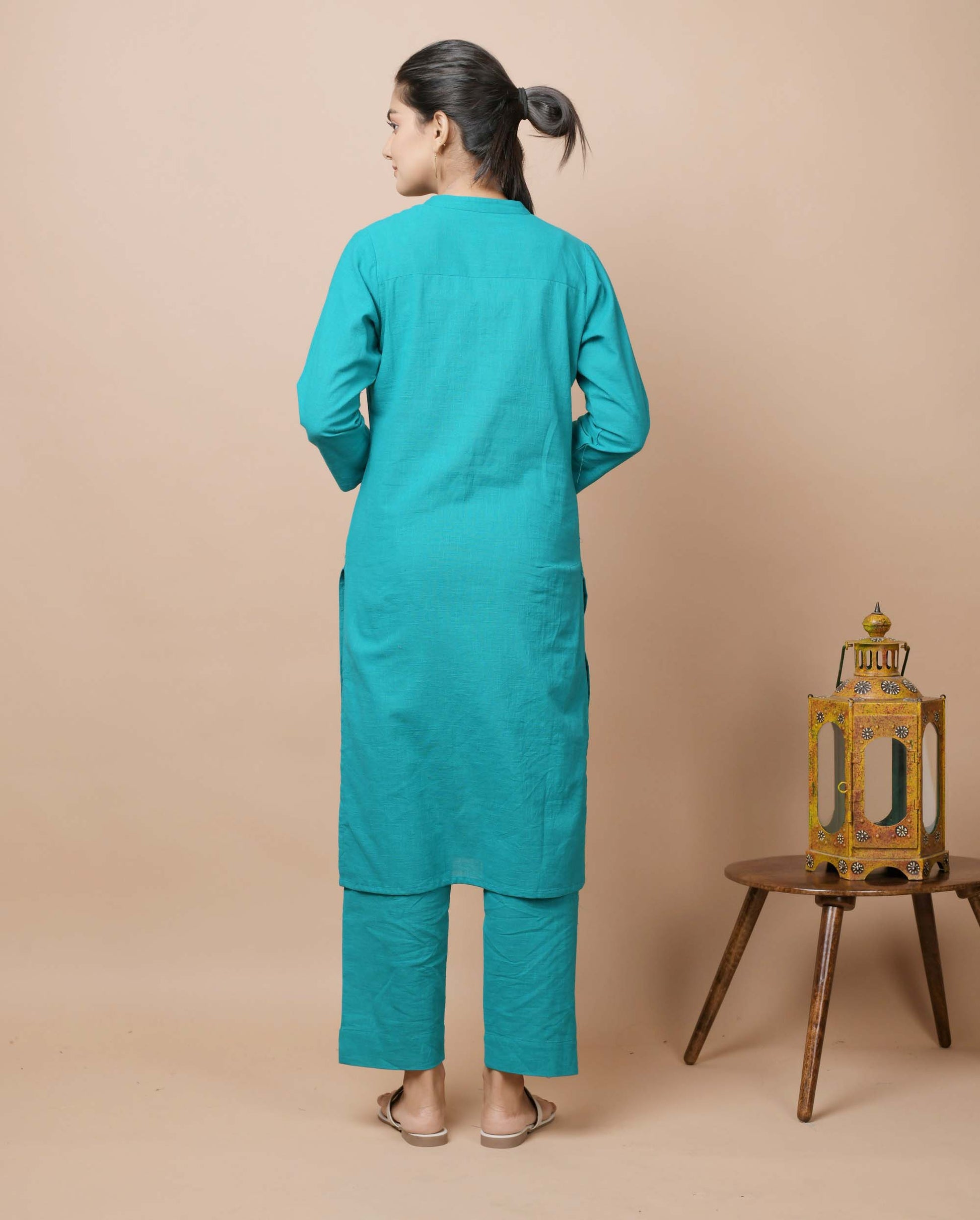 Kaajh Women's Teal Green Solid Cotton Kurta Pant Set