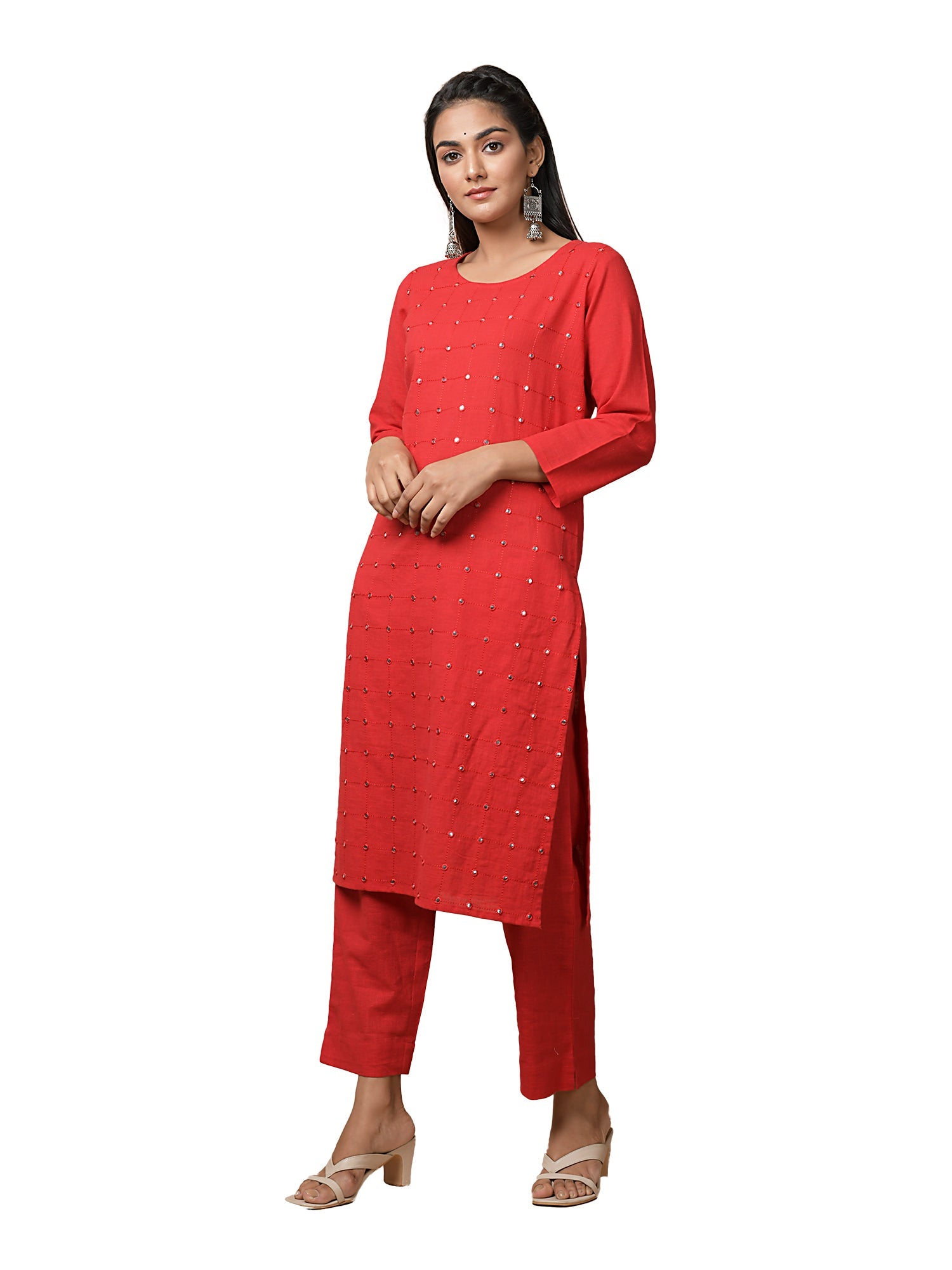 Kaajh Women's Red Solid Mirror Embellishment Kurta
