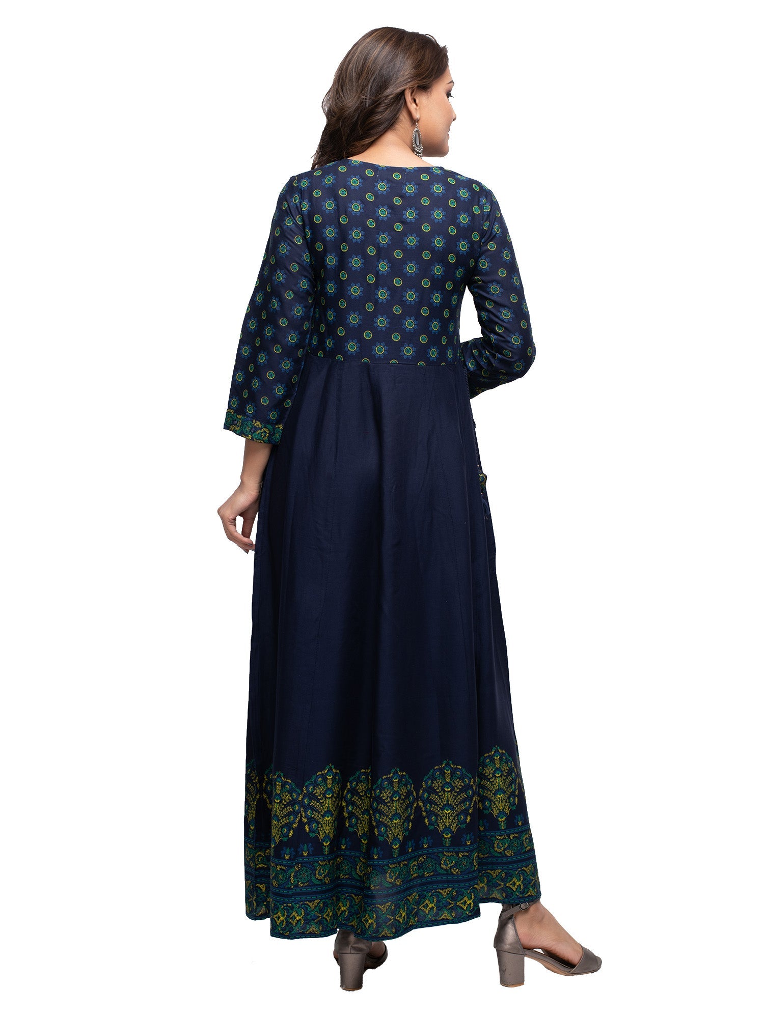 Kaajh Women's Blue Mirror Embellishment Ethnic Kurta
