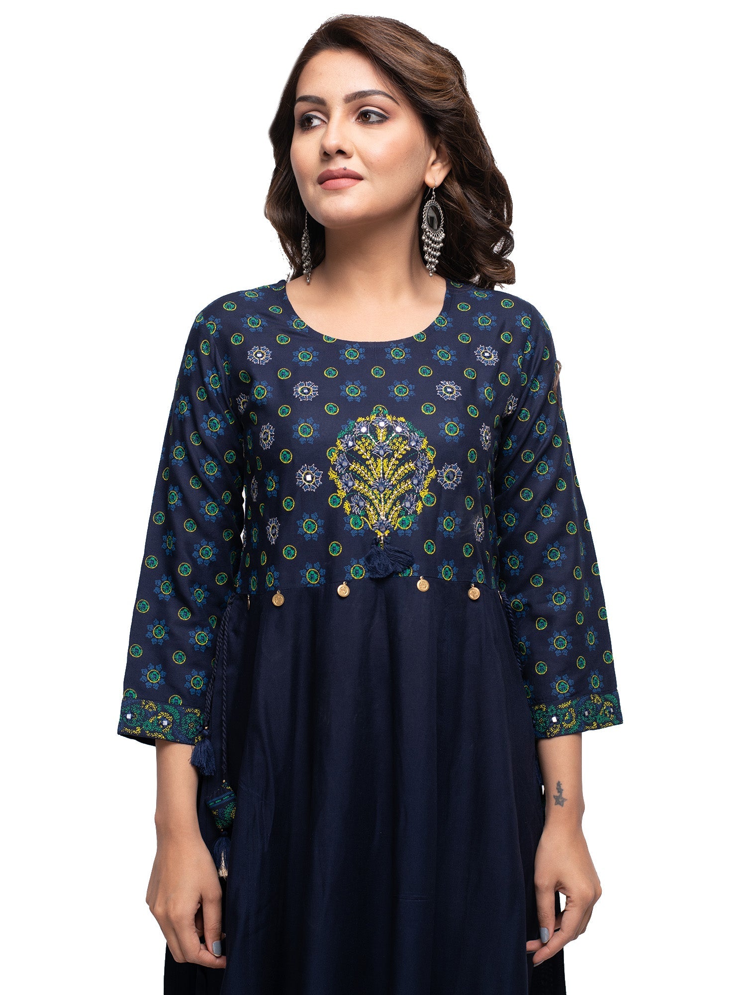 Kaajh Women's Blue Mirror Embellishment Ethnic Kurta