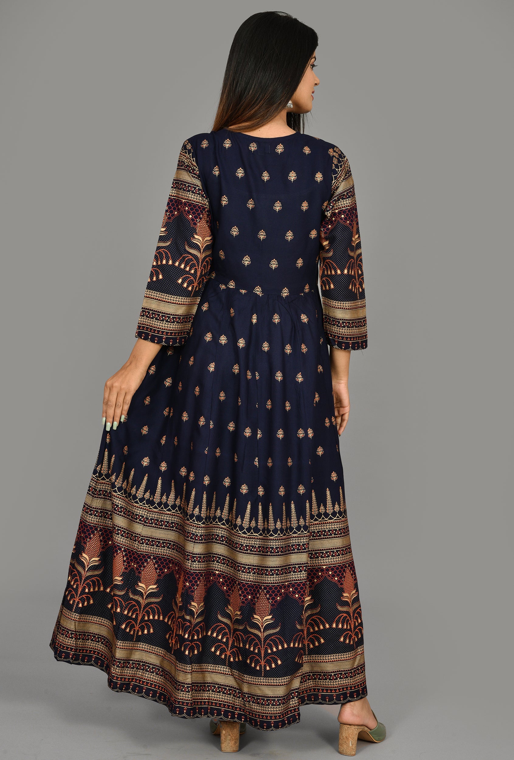 Kaajh Women's Blue Gold Printed Ethnic Kurta