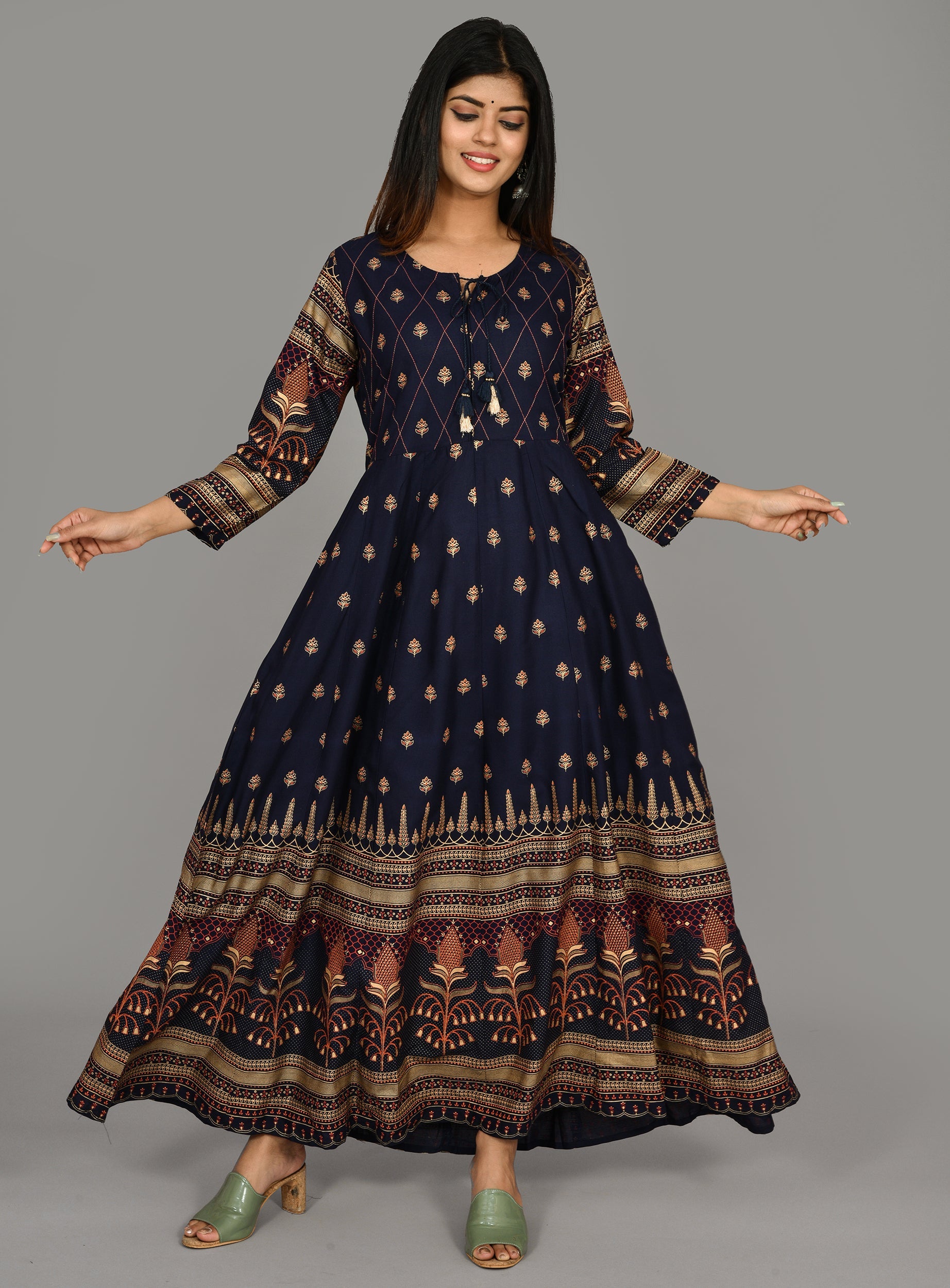 Kaajh Women's Blue Gold Printed Ethnic Kurta