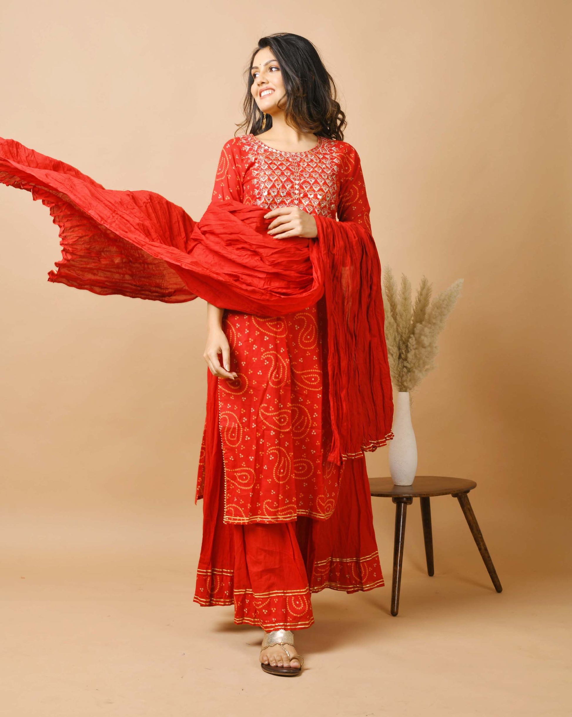 Kaajh Women's Red Bandhej Print Suit Set