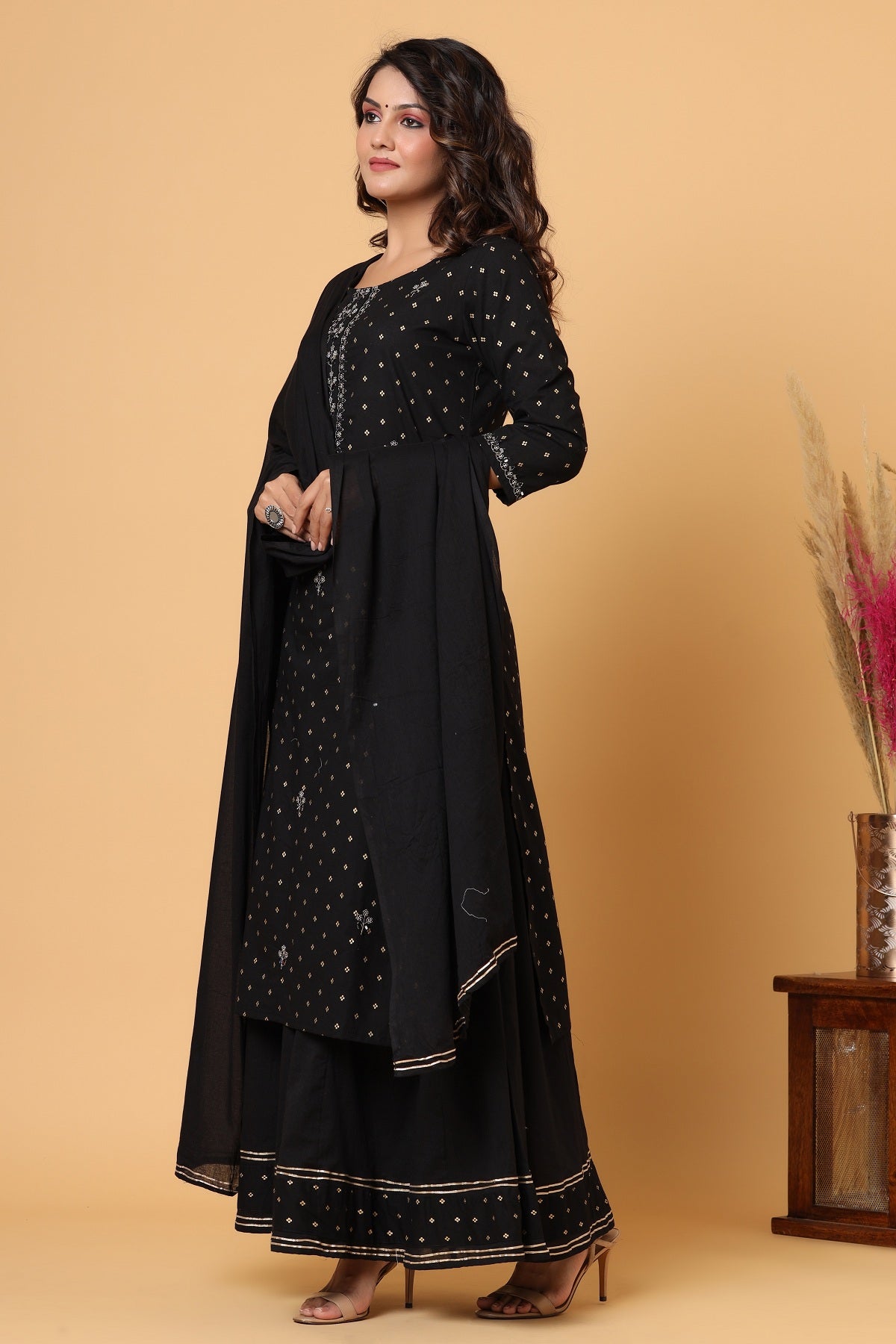 Kaajh Women's Black Gold Print Suit Set