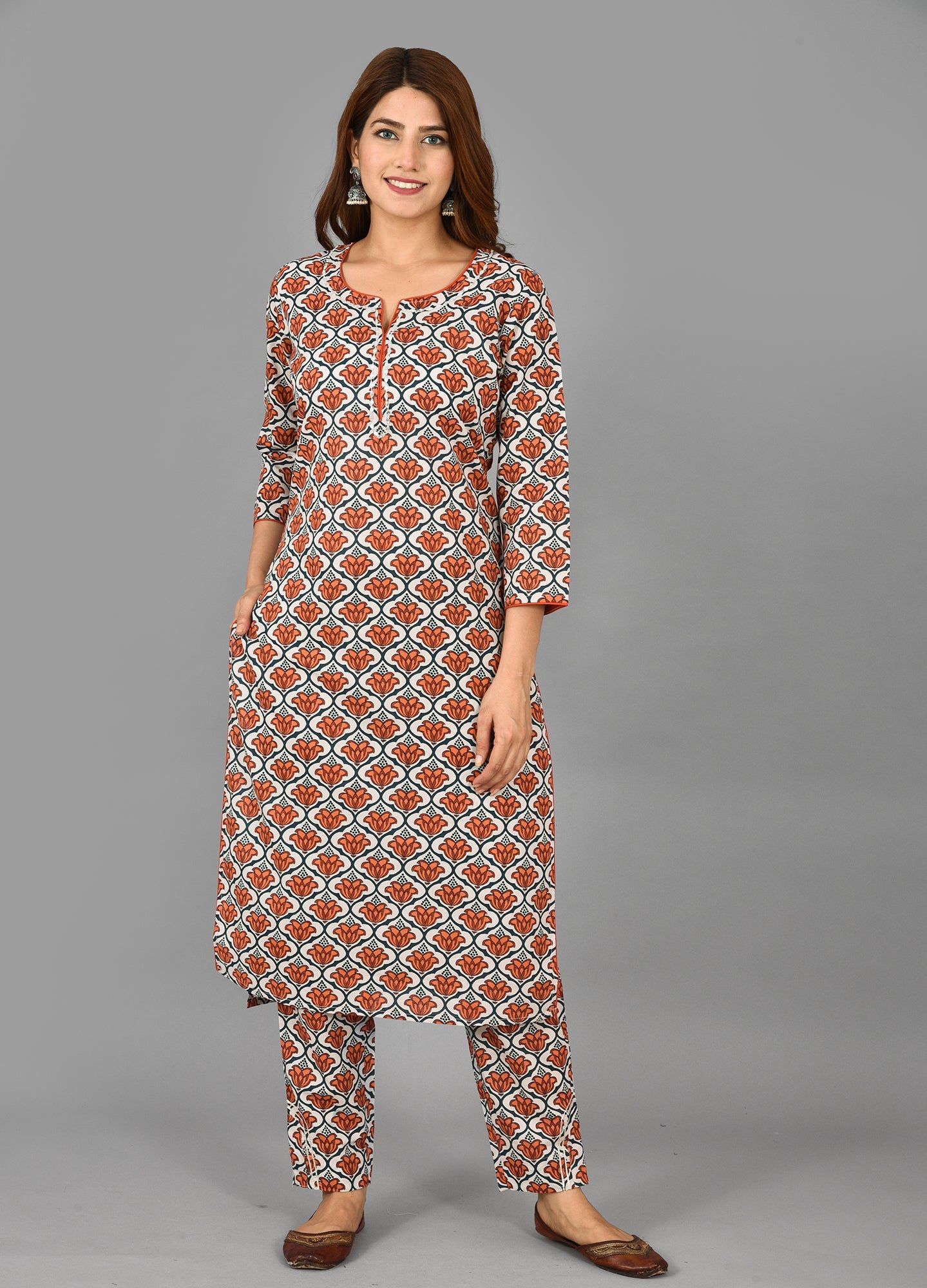 Kaajh Women's Red Floral Printet Cotton Suit Set