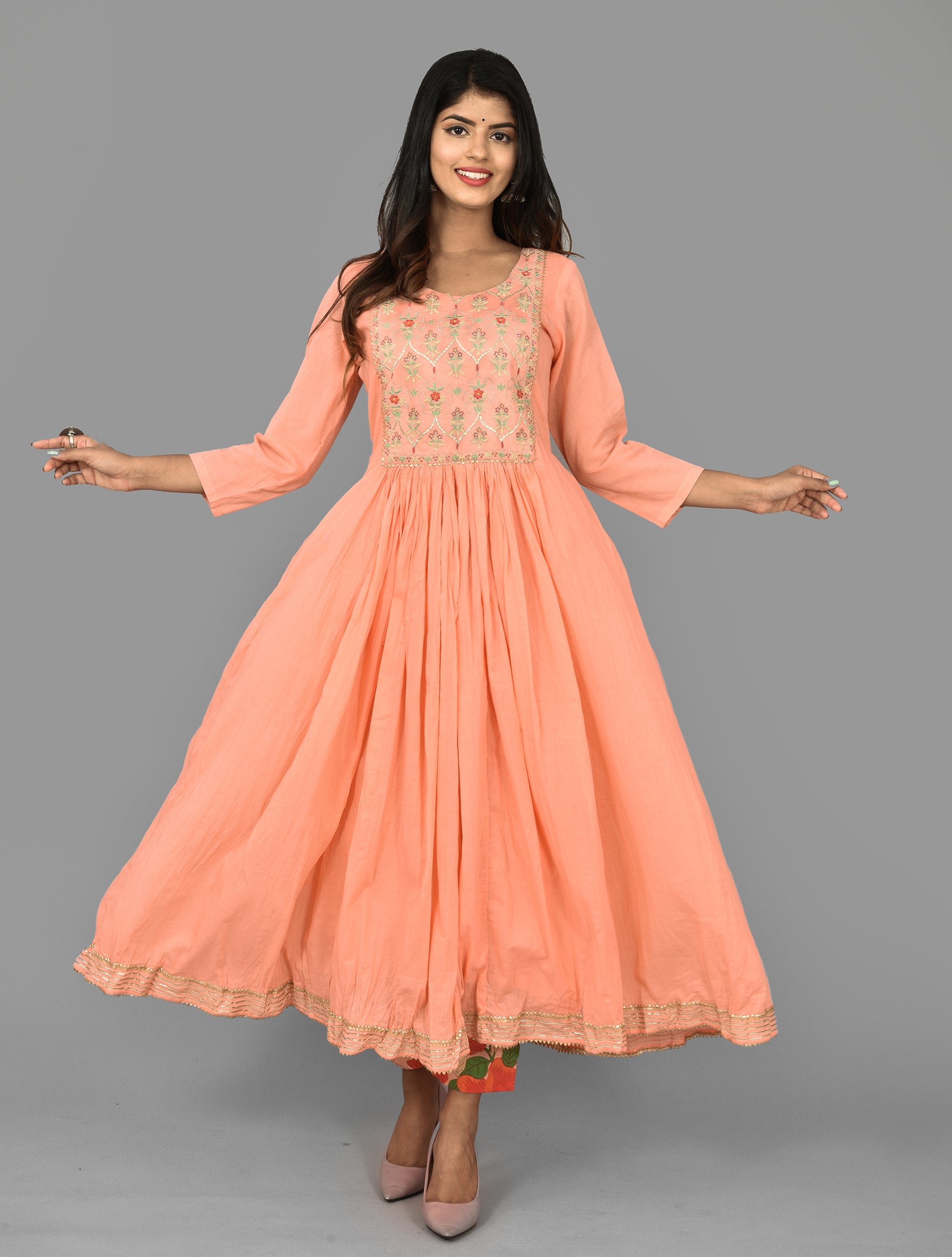 Kaajh Women's Peach Floral Print Anarkali Suit Set