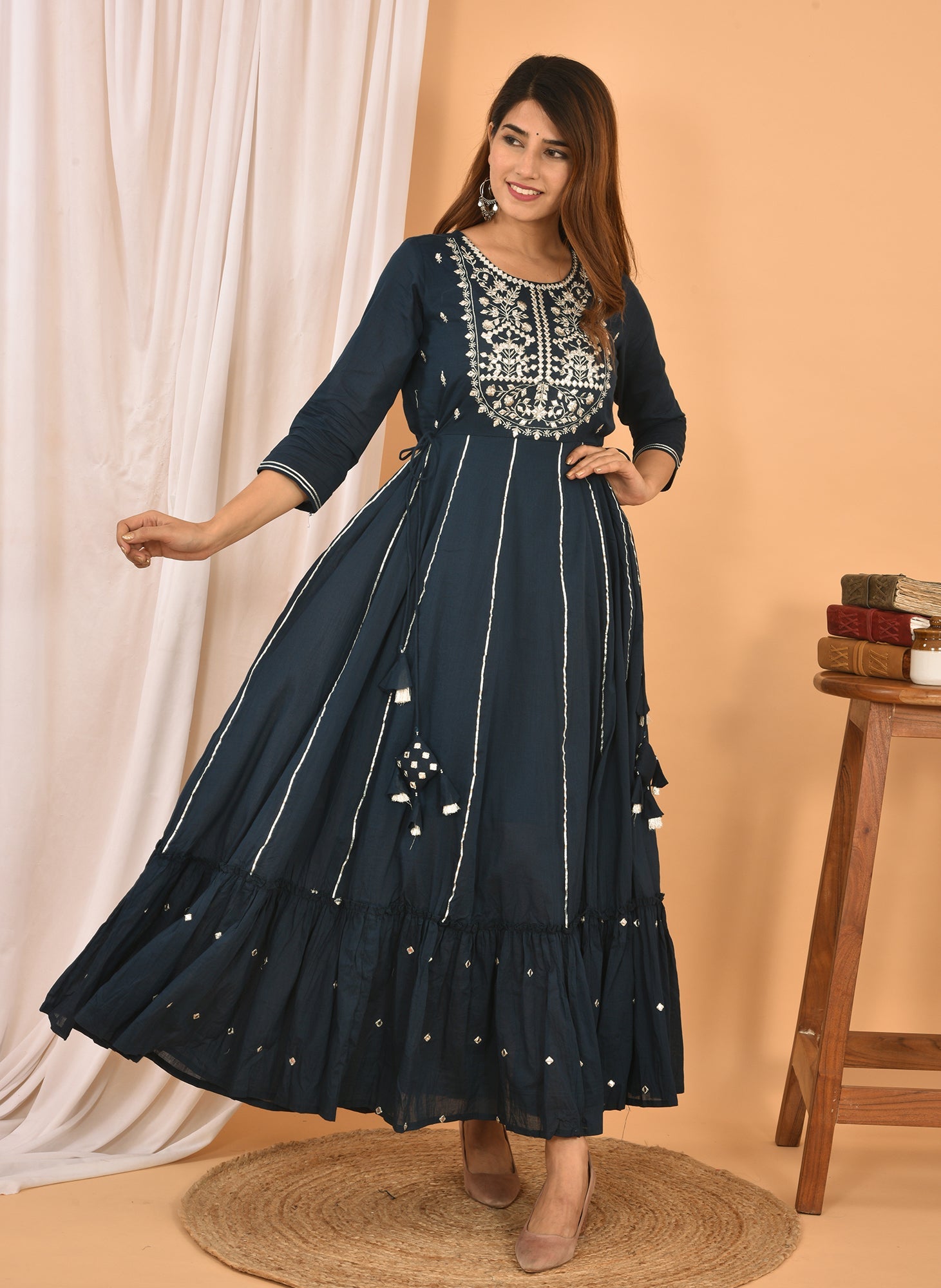 Kaajh Women's Blue Mirror Embroidery Anarkali Kurta