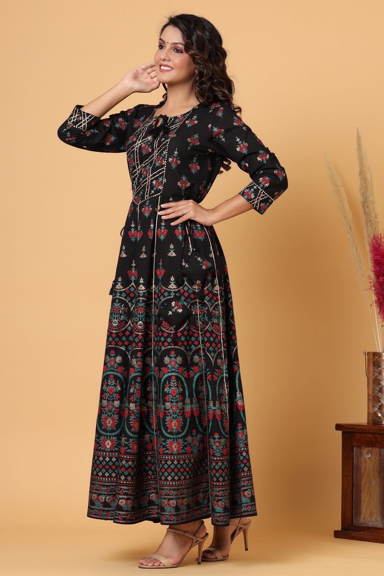 Kaajh Women's Black Gold Printed Embellishment Anarkali Kurta