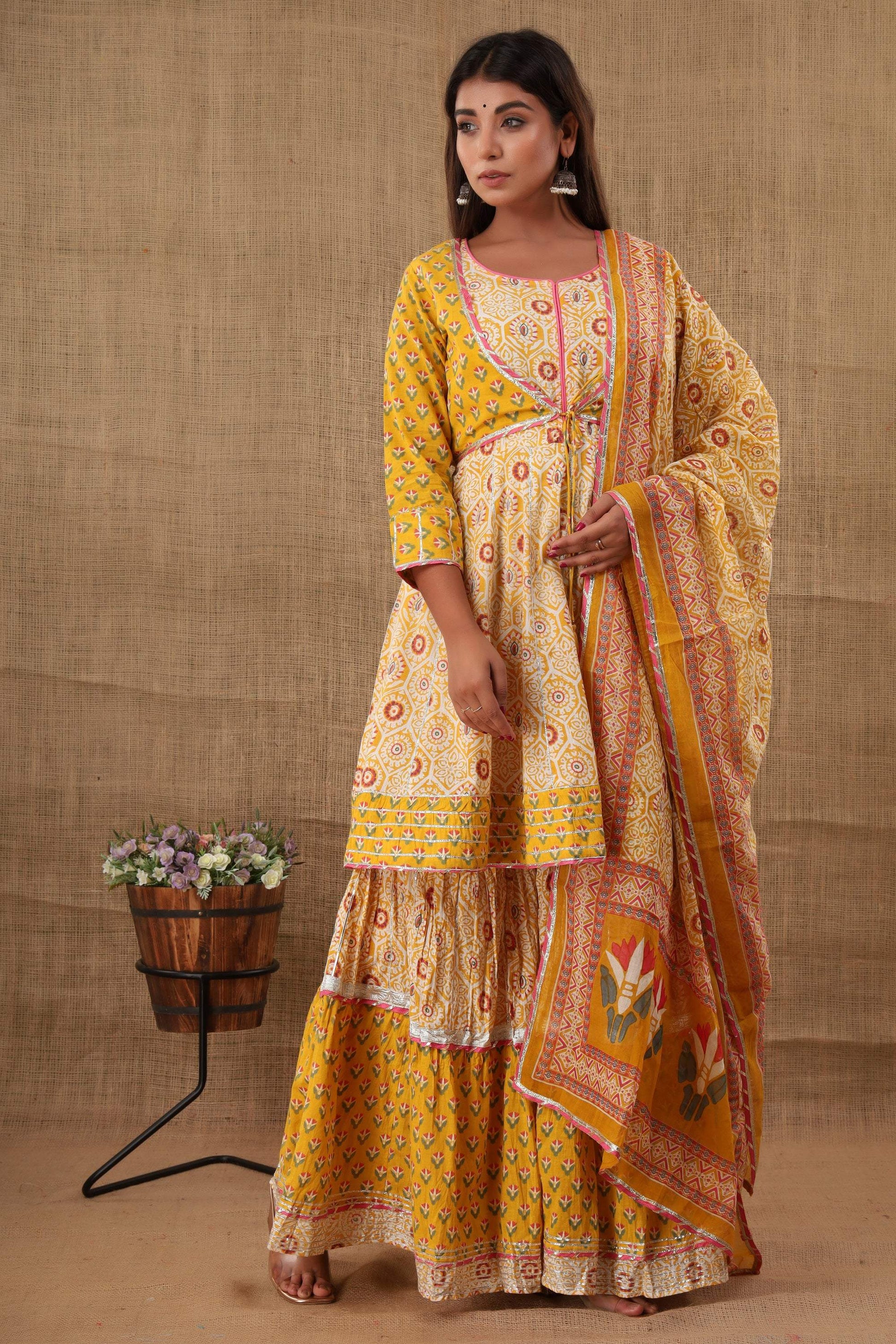 Kaajh Women's Yellow Embellishment Printed Suit Set