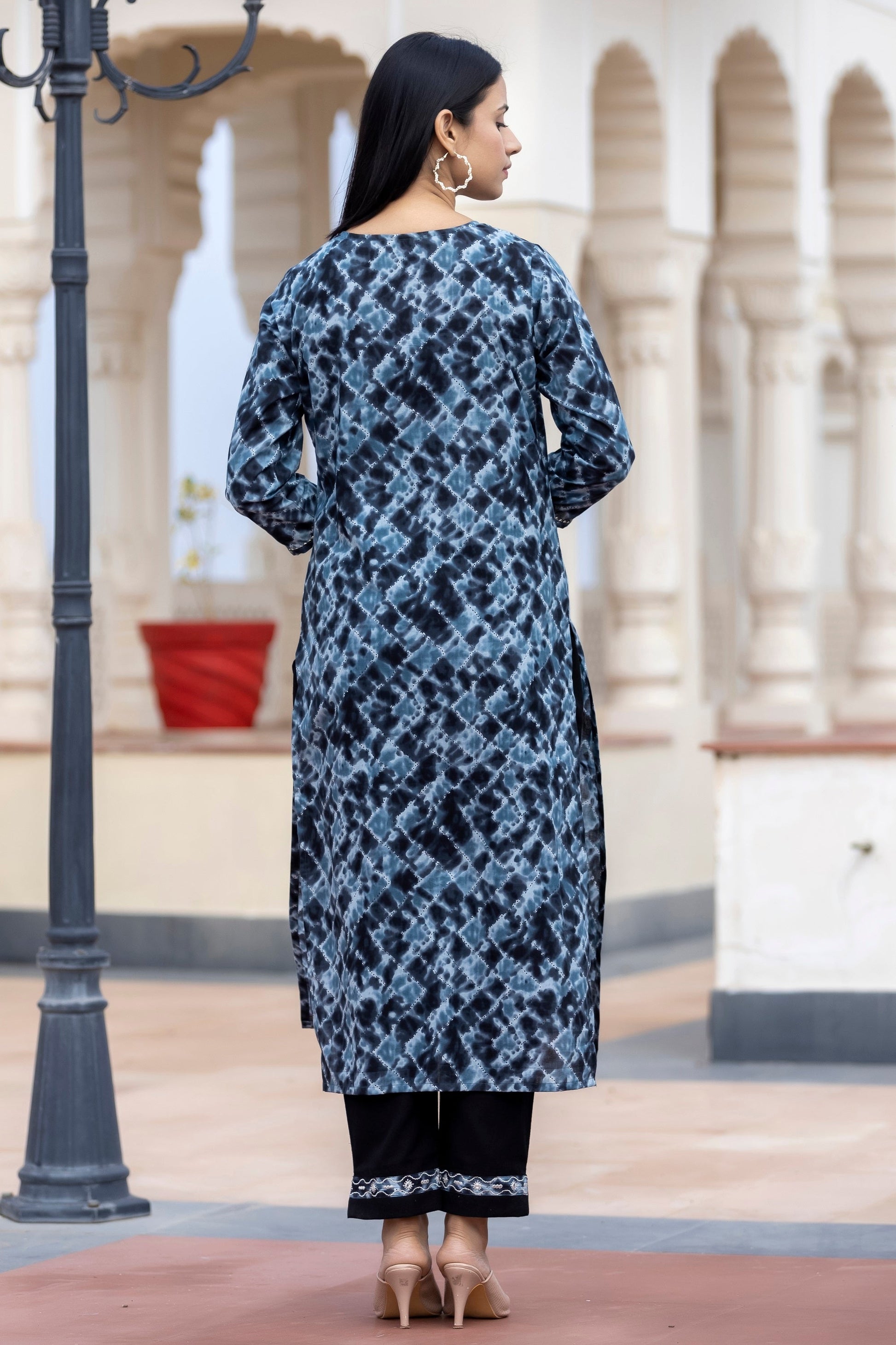 Kaajh Women's Black Tie Dye Print Cotton Suit Set