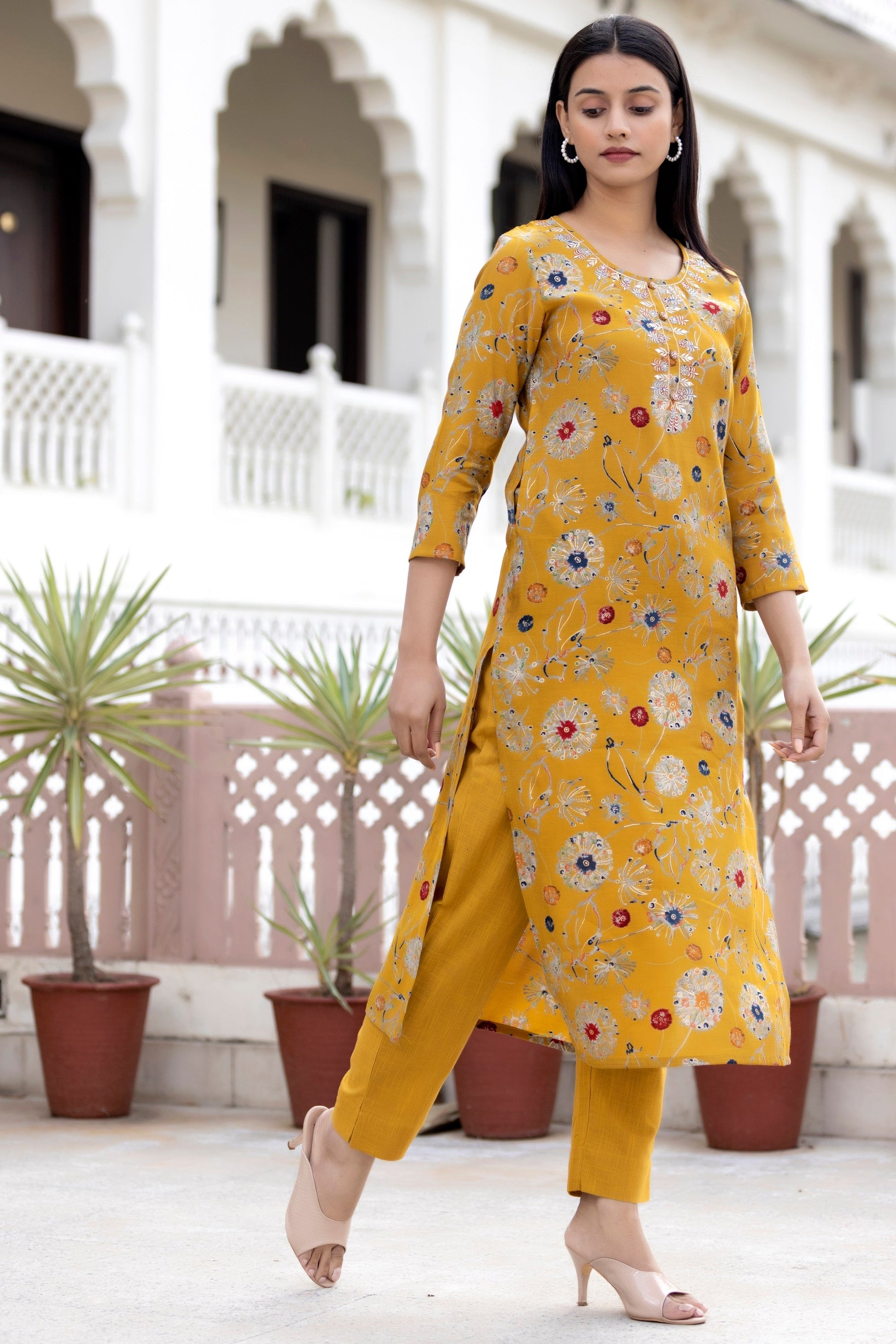 Kaajh Women's Yellow Floral Printed Modal Silk Kurta Pant Set
