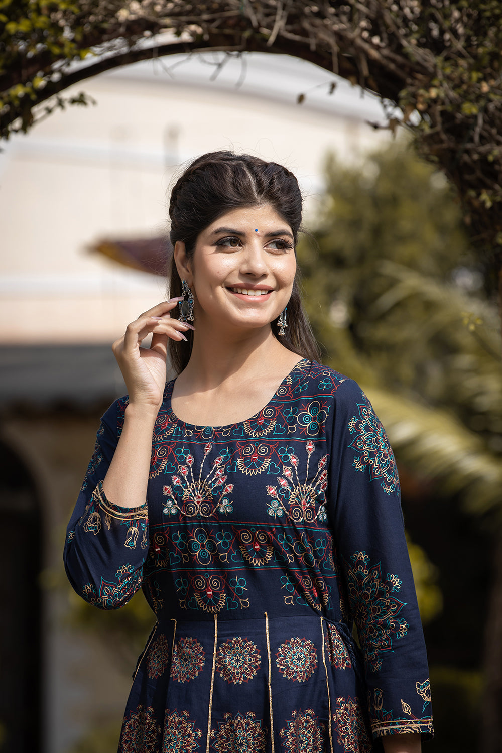Kaajh Women's Blue Gold Printed Ethnic Gown