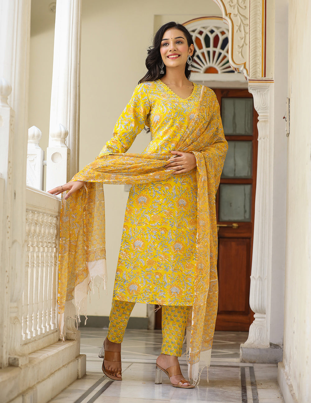 Kaajh Women's Sun Flower Yellow Handblock Cotton Kurta Set With Trouser And Dupatta