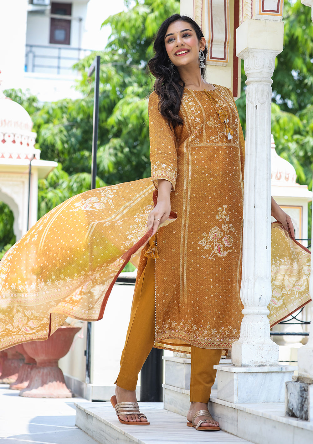 Kaajh Women's Mustard Festive Chanderi Print Kurta Set With Trouser And Dupatta