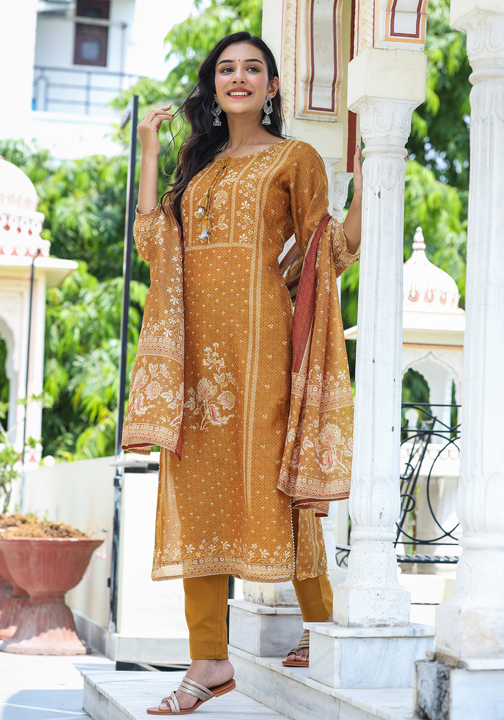 Kaajh Women's Mustard Festive Chanderi Print Kurta Set With Trouser And Dupatta