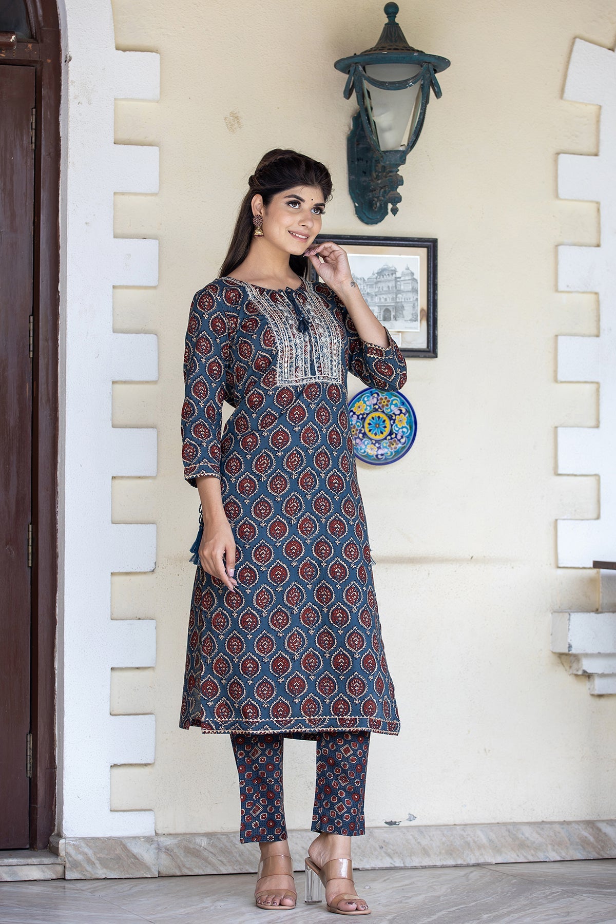 Kaajh Women's Blue Ajrak Print Cotton Kurta Pant Set