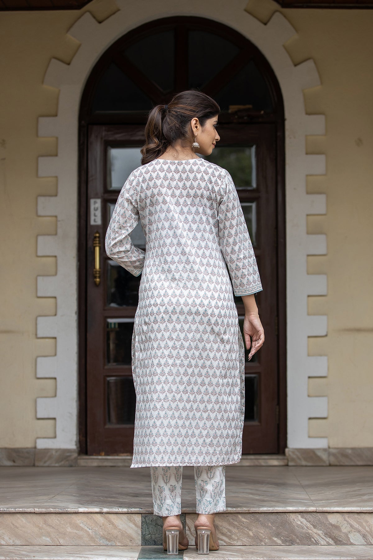 Kaajh Women's White Sea Green Printed Cotton Casual Kurta Pant Set