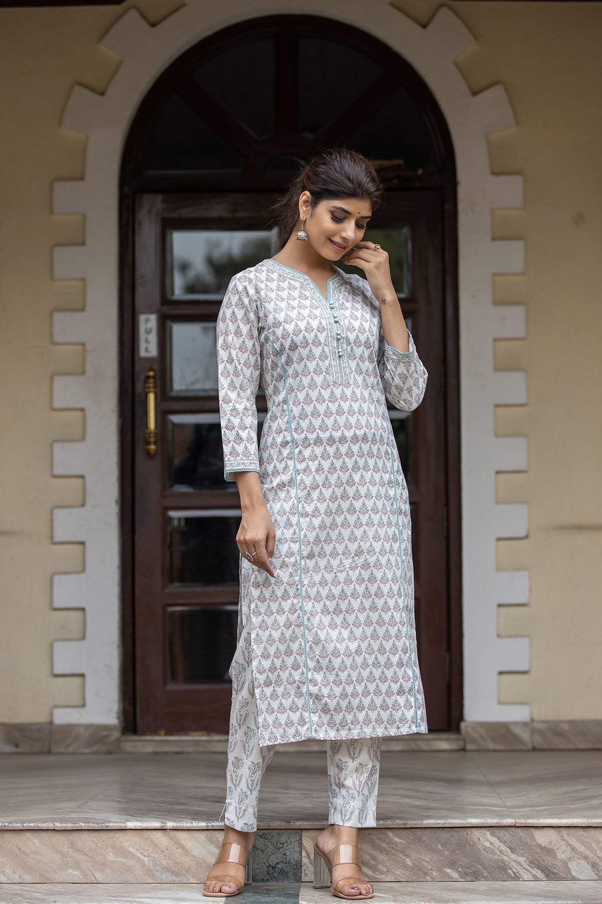 Kaajh Women's White Sea Green Printed Cotton Casual Kurta Pant Set