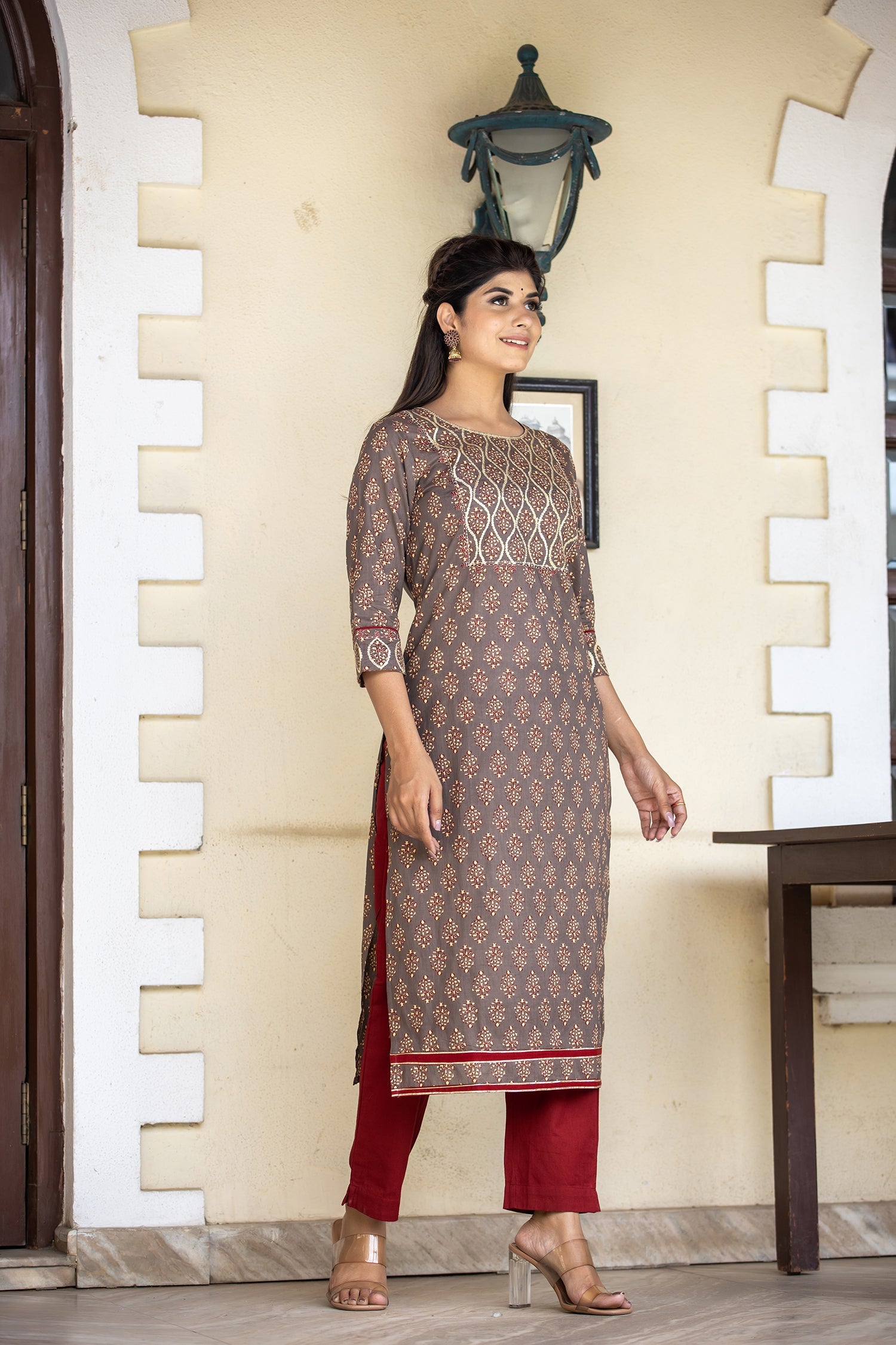 Kaajh Women's Brown Bagru Print Kurta Pant Set
