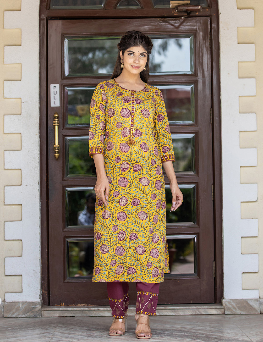 Kaajh Women's Yellow Purple Cotton Kurta Pant Set