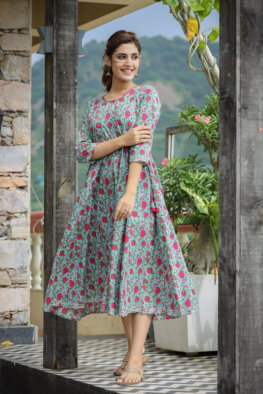 Kaajh Women's Green Pink Floral Printed Cotton Ethnic Dress