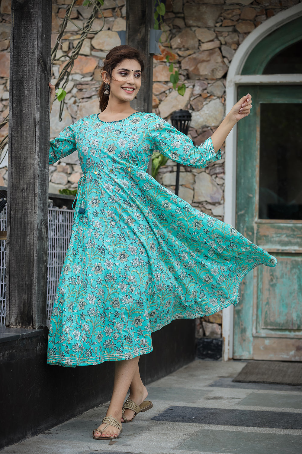 Kaajh Women's Sea Green Floral Printed Cotton Ethnic Dress