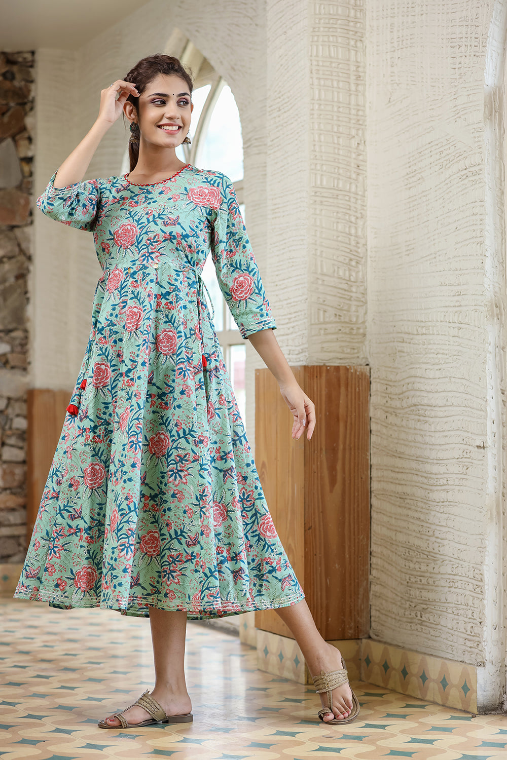 Kaajh Women's Light Green Floral Printed Cotton Ethnic Dress