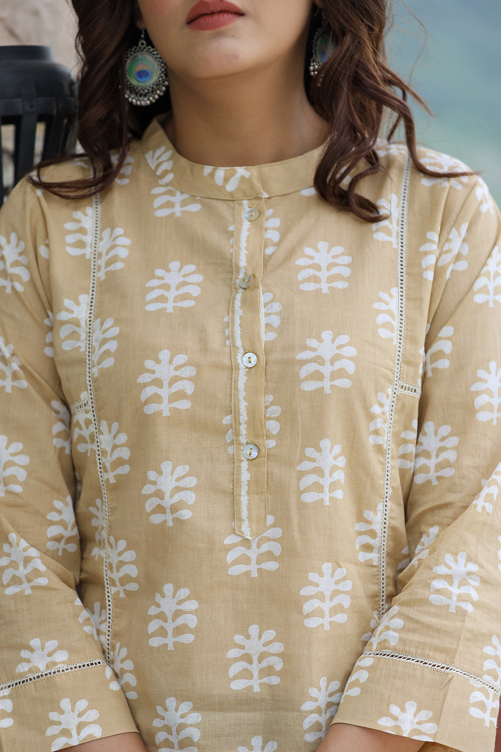 Kaajh Women's Light Brown Floral Printed Suit Set
