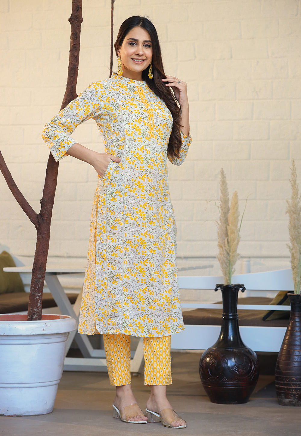 Kaajh Woman's Yellow Ethnic Print Cotton Kurta Pant Set With Dupatta