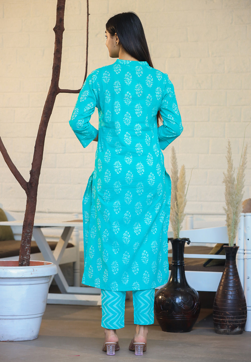 Kaajh Green Floral Printed Kurta Pant Set For Women