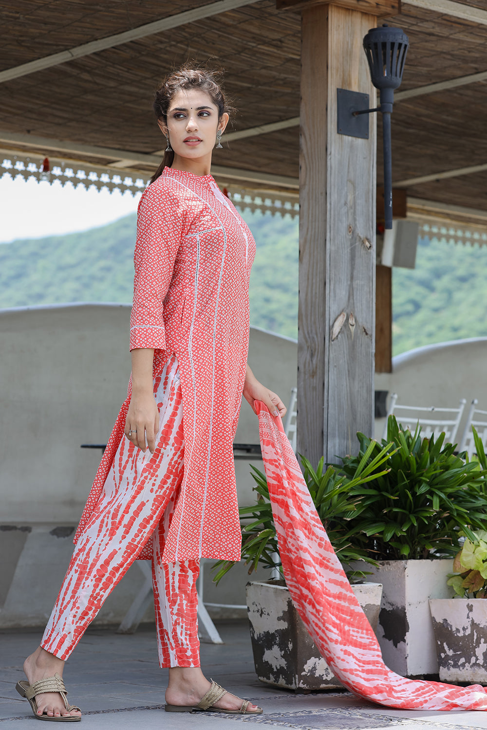 Kaajh Women's Pink Printed Cotton suit set