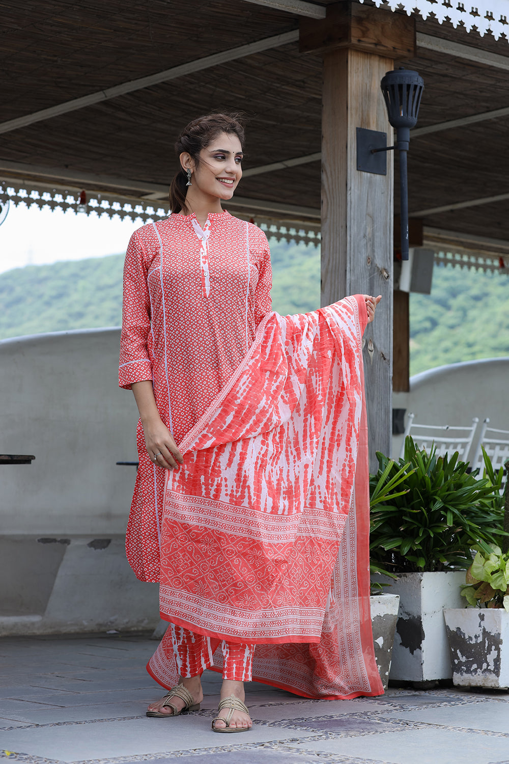 Kaajh Women's Pink Printed Cotton suit set