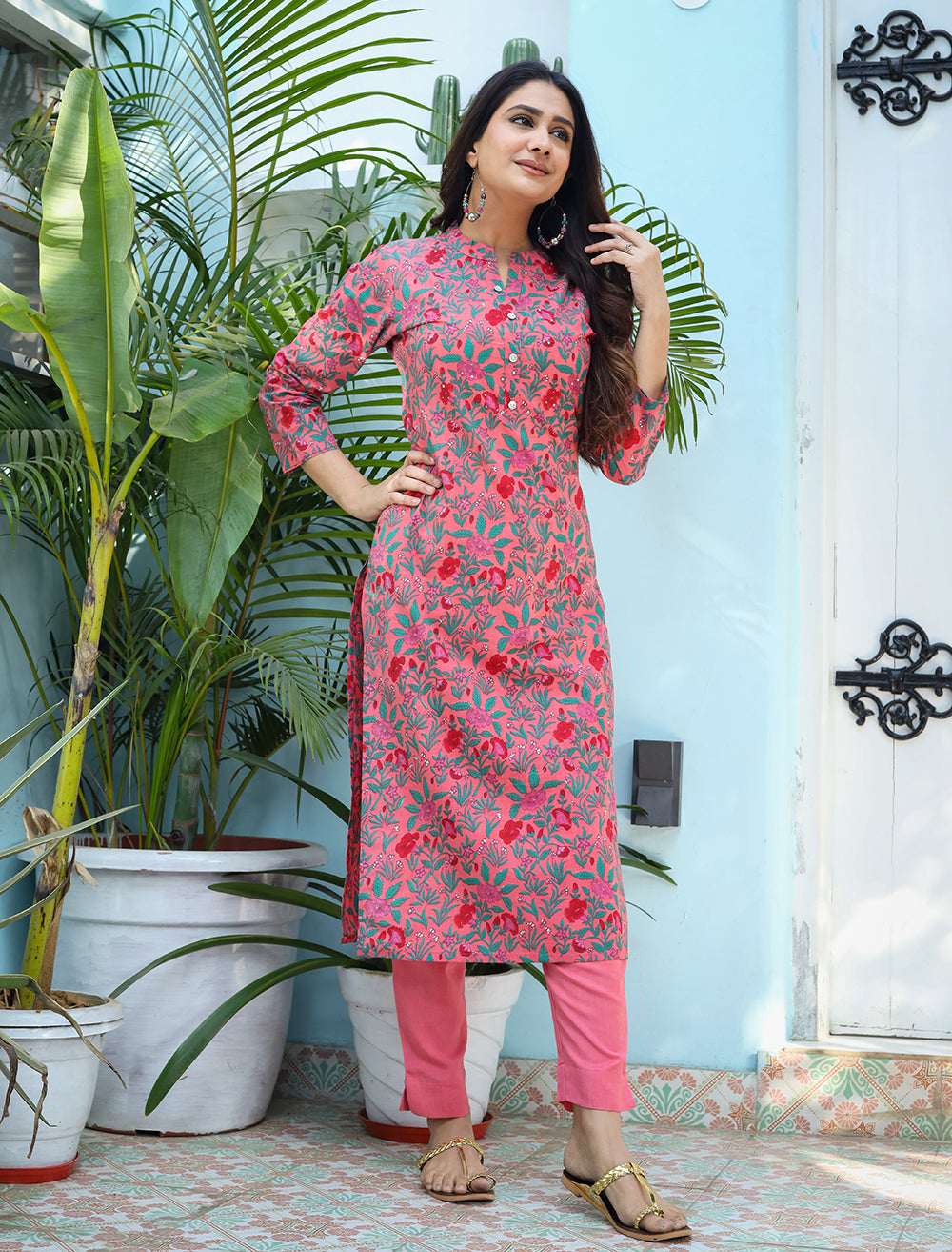 Kaajh Woman's Pink Floral Print Cotton Kurta Pant Set
