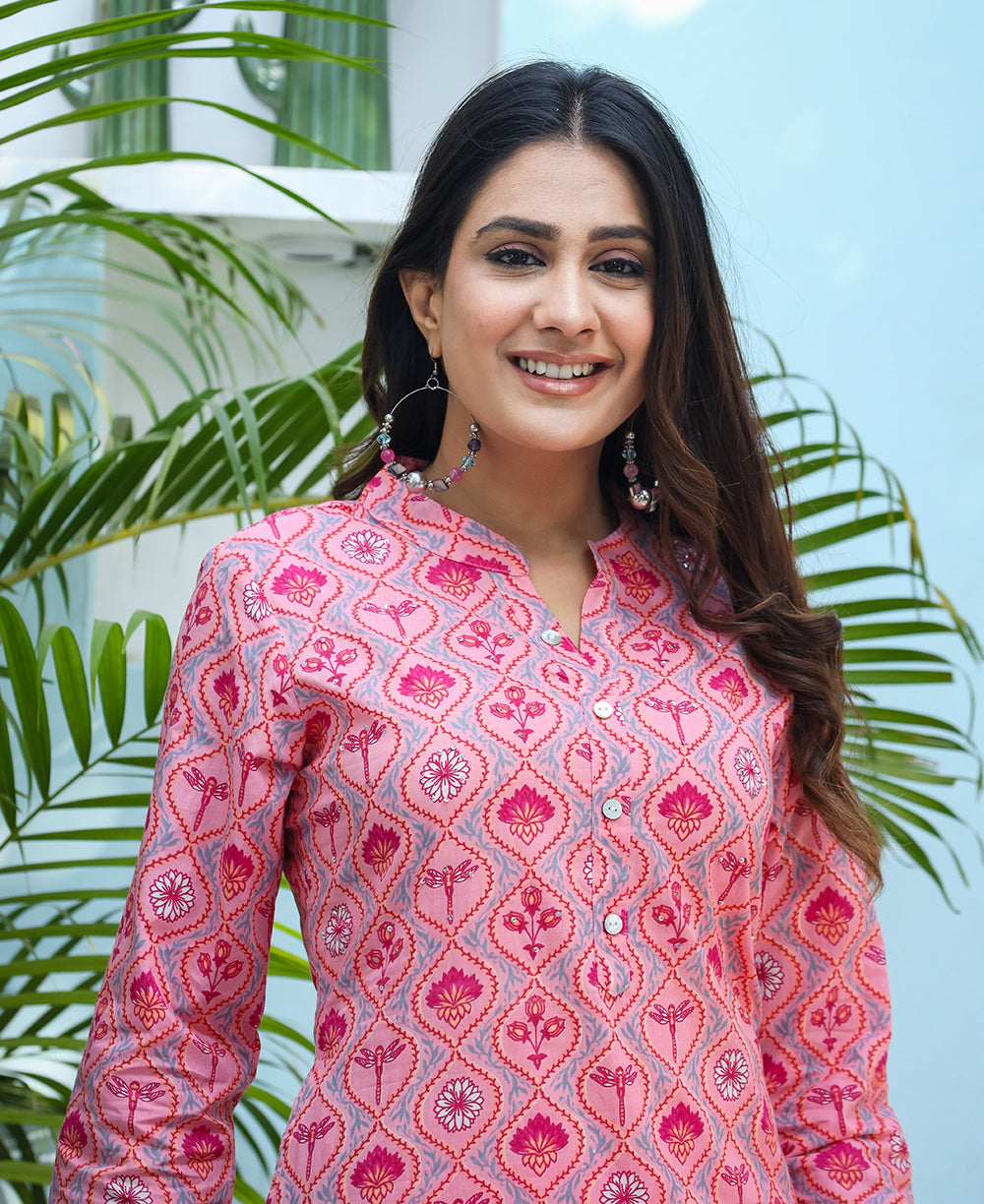 Kaajh Woman's Pink Ethnic Print Cotton Kurta Pant Set
