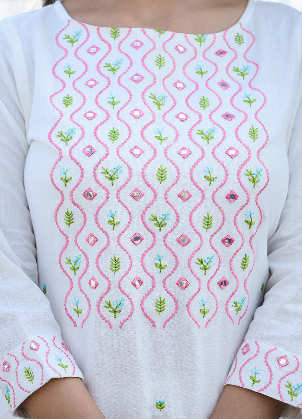 Kaajh Women's White Embroidered Cotton Kurta Pant Set