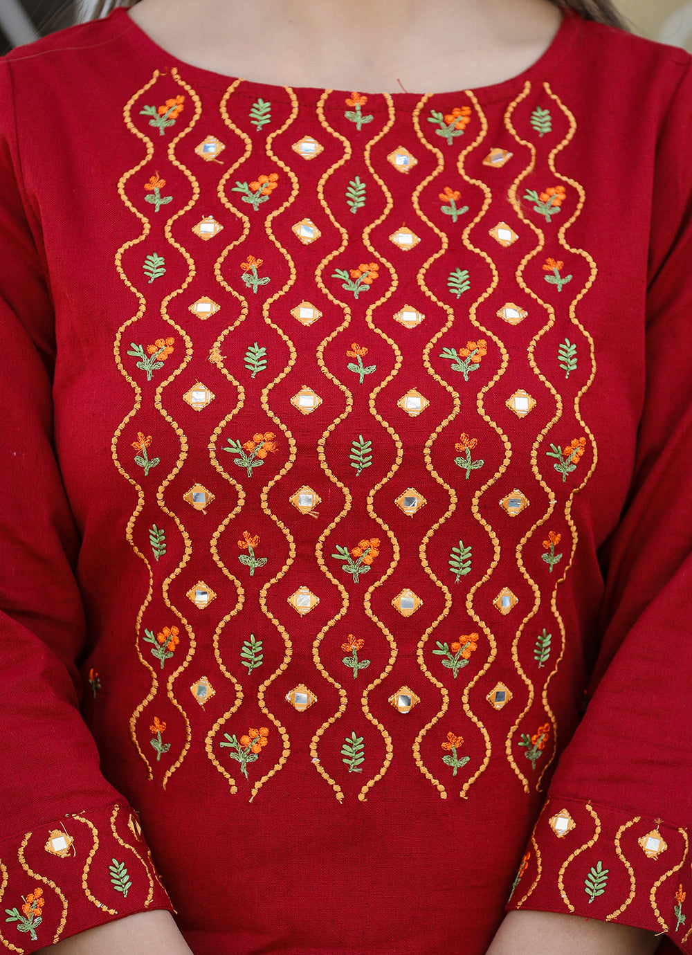 Kaajh Women's Maroon Embroidered Cotton Kurta Pant Set