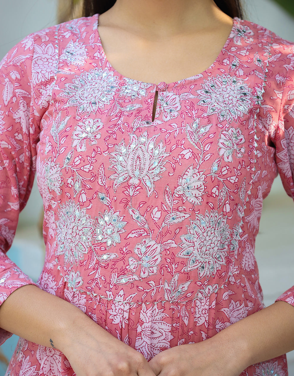 Kaajh Woman's Pink Floral Print Cotton Kurta Pant With Dupatta Set
